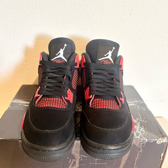 Jordan 4 Retro Red Thunder size 9 CT8527-016 2022 VNDS - Picture 8 of 9